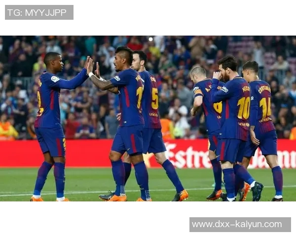 世体:巴萨将于今日召开拉波尔塔现任任期内最后一次会员大会 世体:巴萨将于今日召开拉波尔塔现任任期内最后一次会员大会