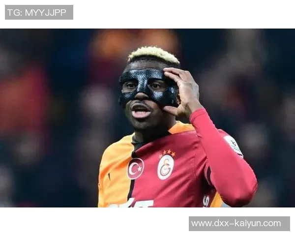 德天空:费内巴切想在冬窗引进莱万,但被莱万拒绝了 德天空:费内巴切想在冬窗引进莱万,但被莱万拒绝了